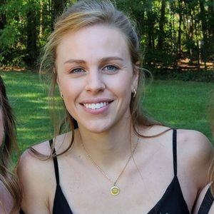 Meet your Posher, Casey